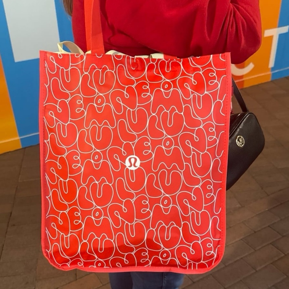 lululemon reusable shopping bag